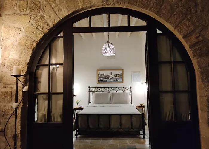 Porolithos Boutique Hotel